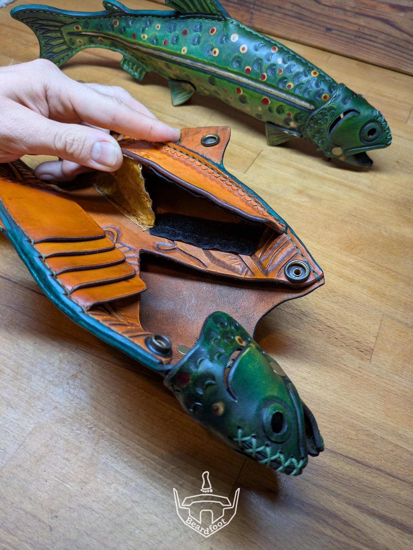 đ„ LEATHER FISH FOLIO â JUST $69.99 đ„