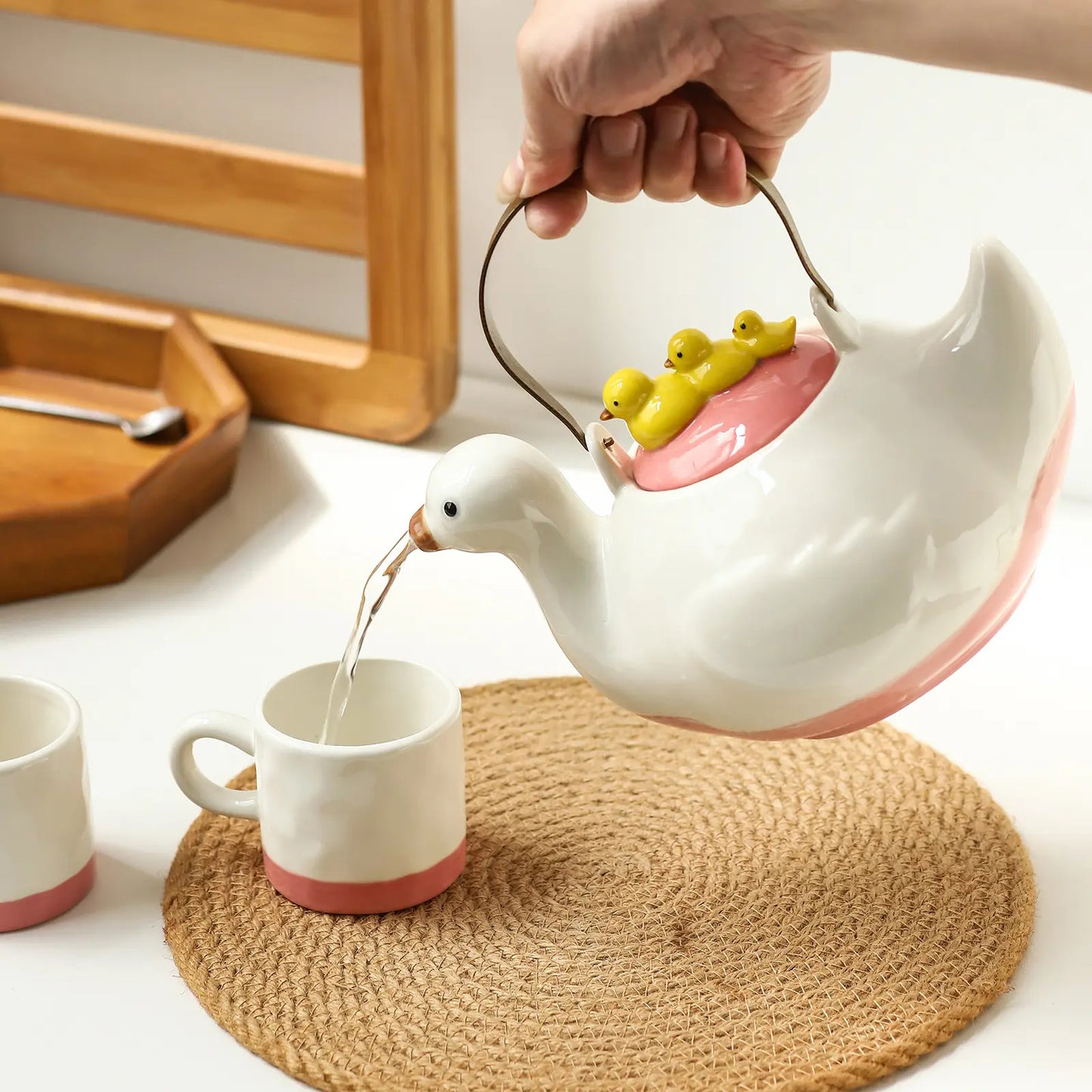 🦆 FLASH SALE: DUCK FAMILY CERAMIC TEAPOT — JUST $59.99! 🦆