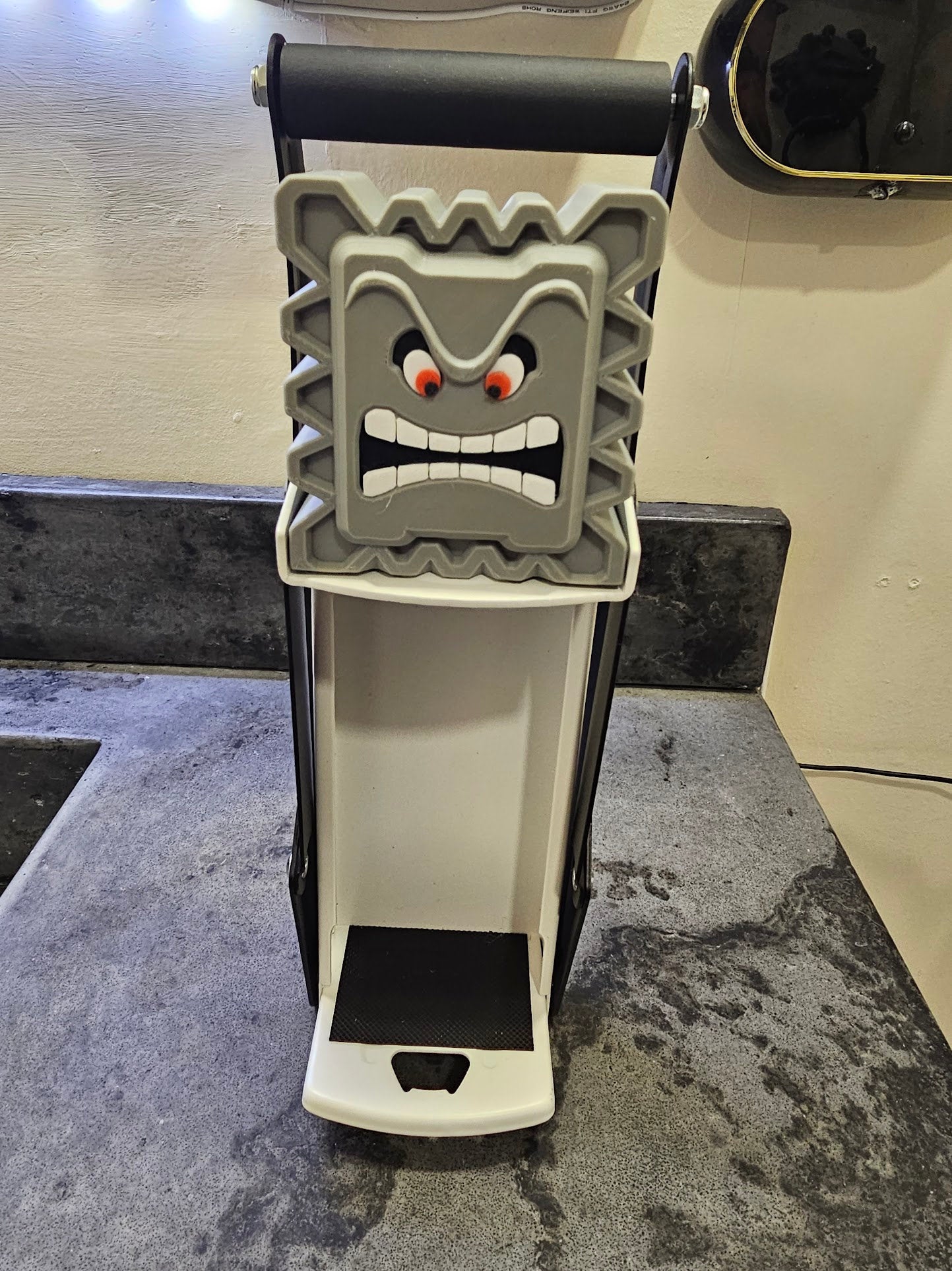 🔥 FINAL CLEARANCE: BLOCK SMASHER CAN CRUSHER TOPPER — JUST $25.99 🔥