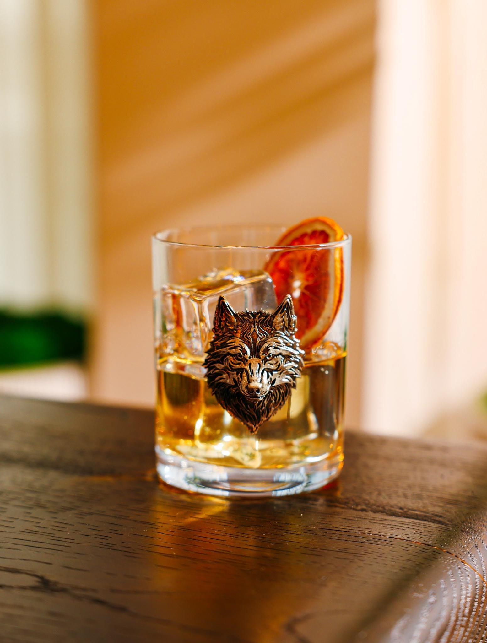Wolf (Set of 2)
