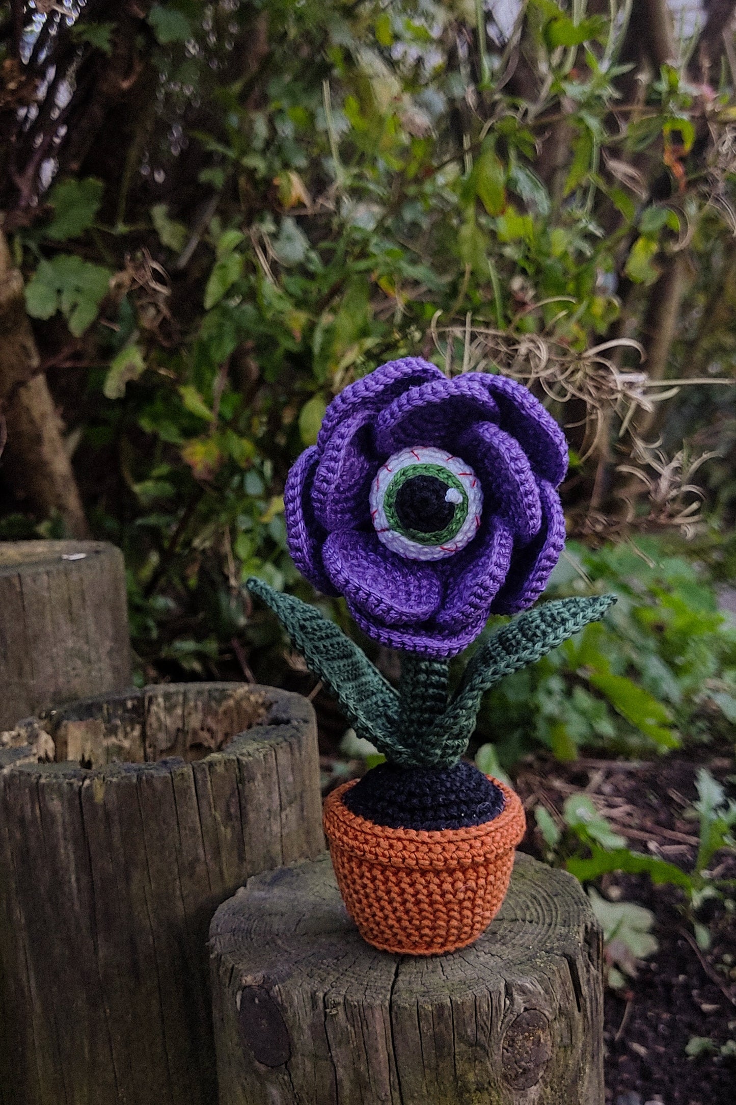 🔥Halloween Eye Flower, Amigurumi creepy plant decoration👀