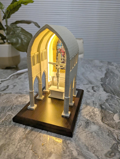 🕊️Mini Church Chapel Lamp – JESUS Crucifix, stained‑glass style
