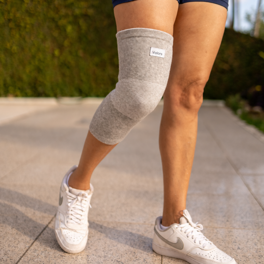 🔥The World’s Most Comfortable Bamboo Knee Sleeve — Designed for 24/7 Relief.