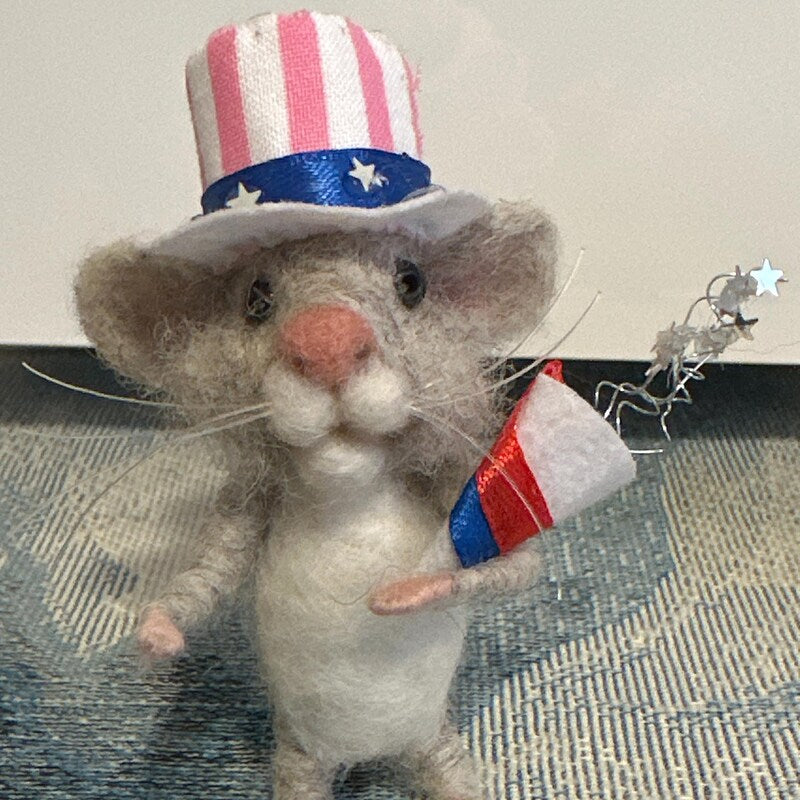💯Felted mouse for USA Independence Day🐭