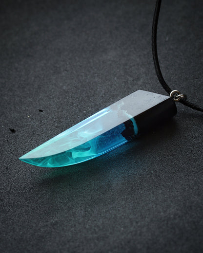 🔥Wood resin pendant Aurora borealis Glow in the dark