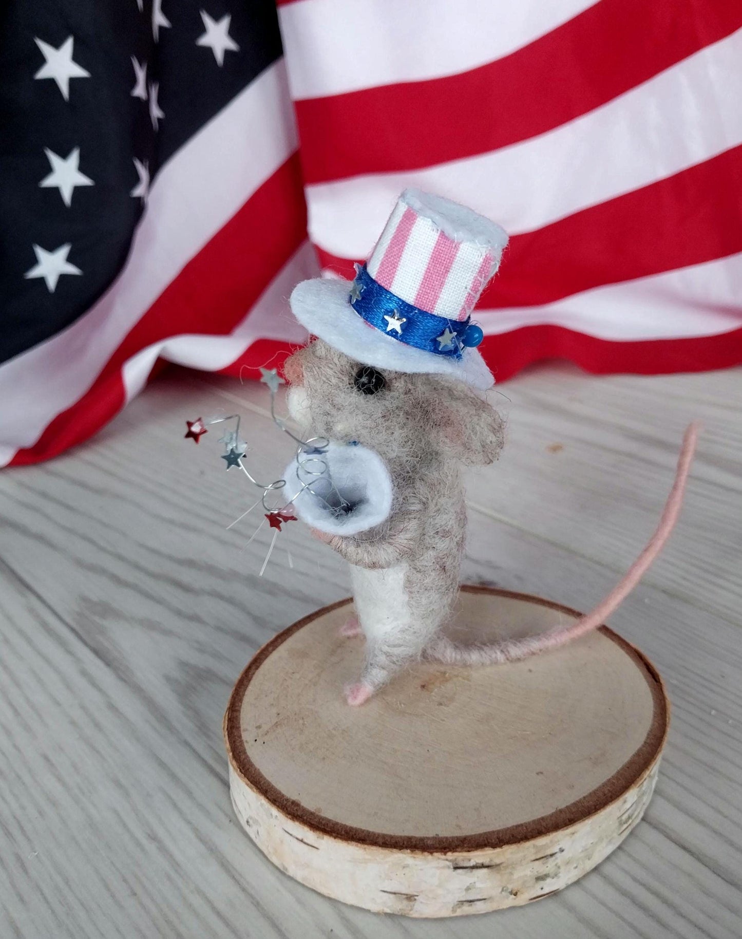 💯Felted mouse for USA Independence Day🐭