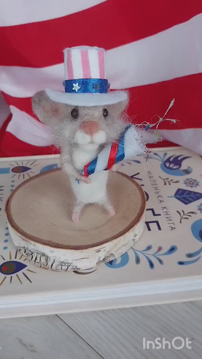 💯Felted mouse for USA Independence Day🐭